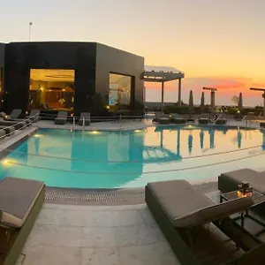 Ξενοδοχείο Royal Thessaloniki, Περαία